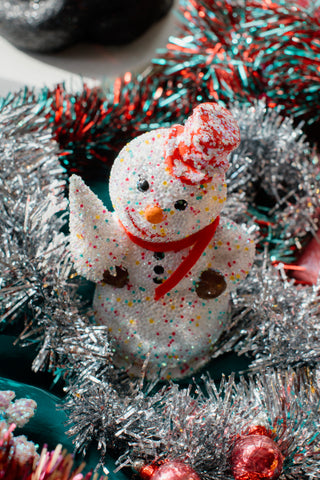 Papier-Mâché Snowman with Tree - Sugarbeads